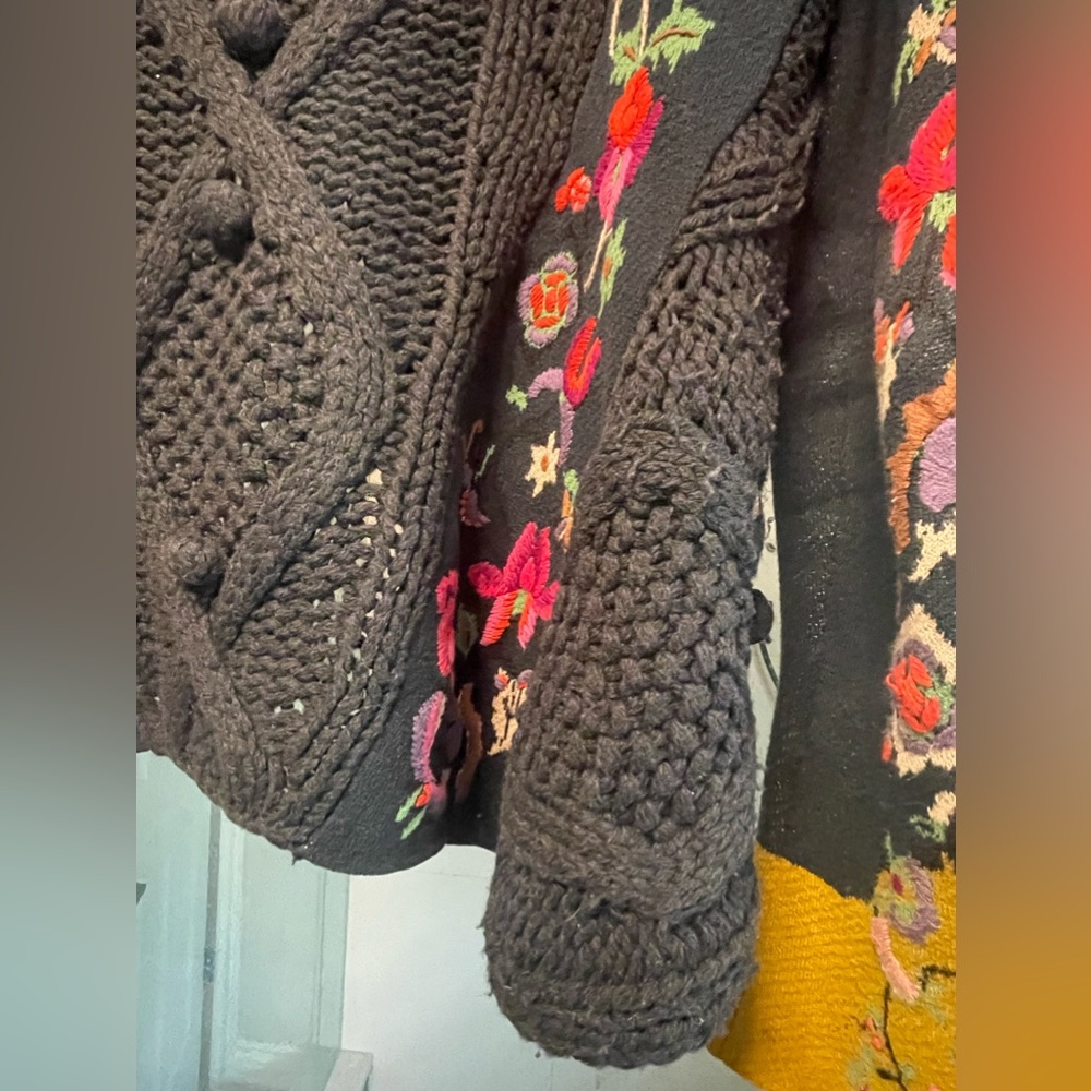 Anthropologies cardigan (no buttons)